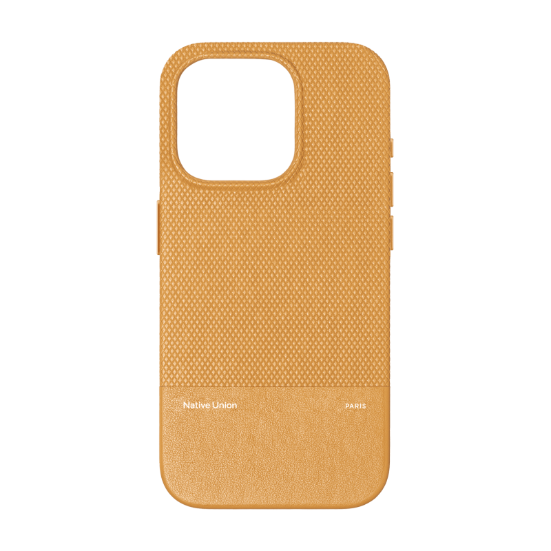 На фото изображено Чехол Native Union (RE)Classic Case MagSafe для iPhone 16 Pro, крафт