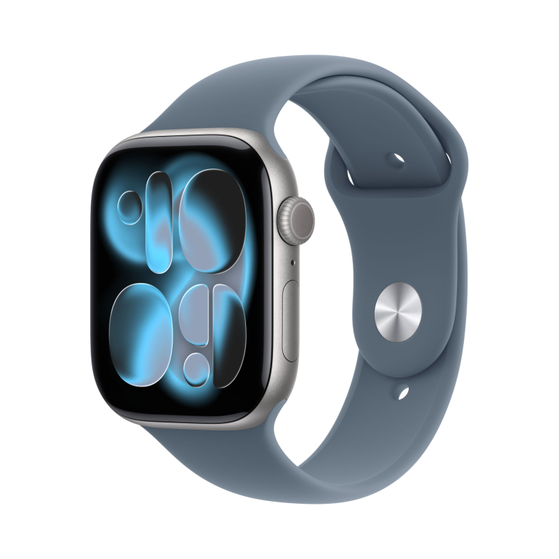 На фото изображено Apple Watch Series 11, 46 мм, корпус из алюминия цвета «Серый космос», спортивный ремешок, размер M/L