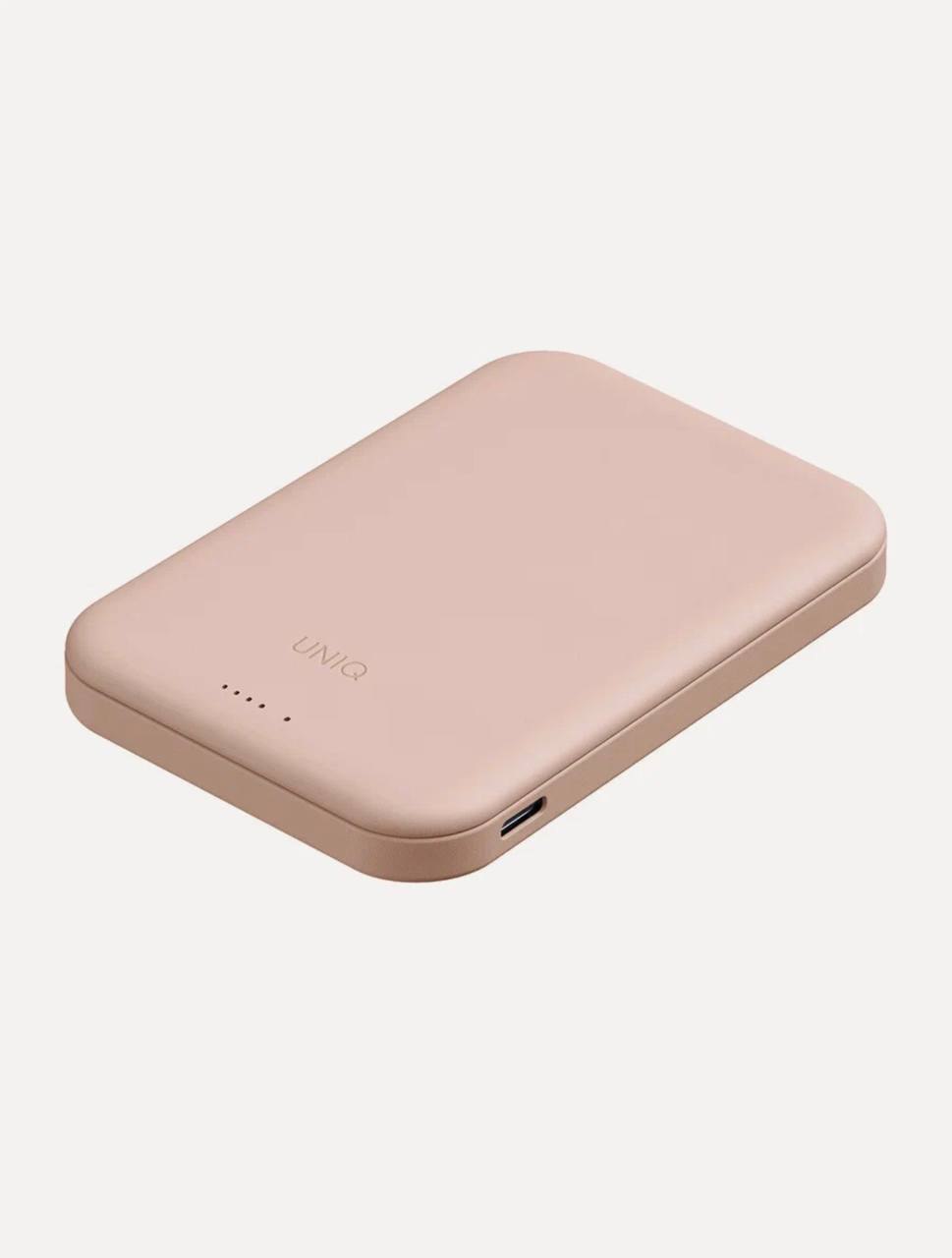 На фото изображено Внешний аккумулятор Uniq Lexa 5000 mAh, розовый