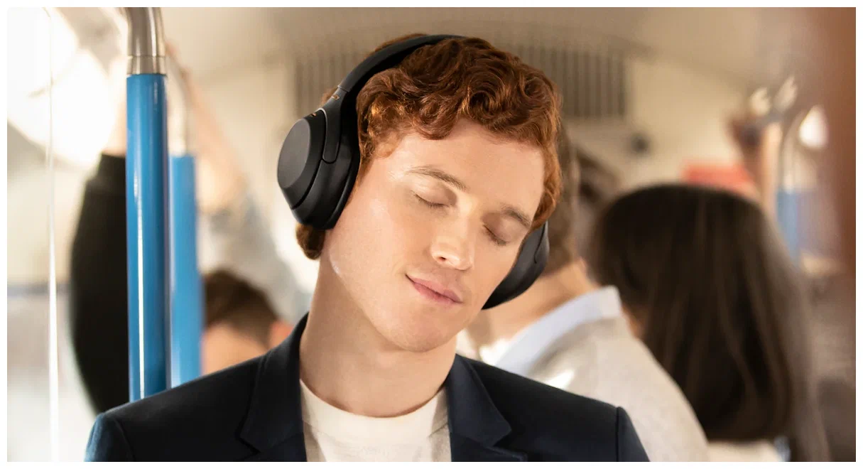 Беспроводные наушники Sony WH-1000XM4, Чёрный