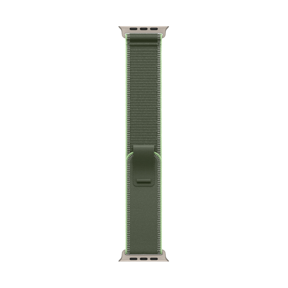 На фото изображено Apple Watch Ultra 3 GPS + Cellular, 49 мм, корпус из натурального титана, ремешок Trail, цвет зелёный, M/L